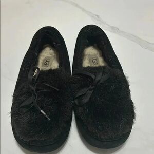 UGG Black Fuzzy Slippers